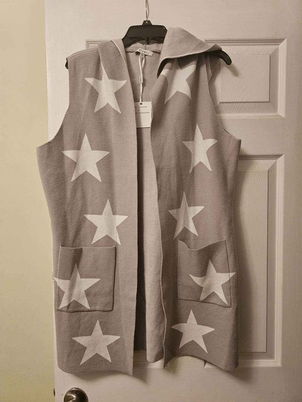 Sioni Gray Sleeveless Hooded Star Knit Vest with White Stars NWT XL